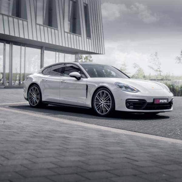 Oplossingen op maat voor hoogwaardige zakelijke mobiliteit Porsche in omgeving Roosendaal