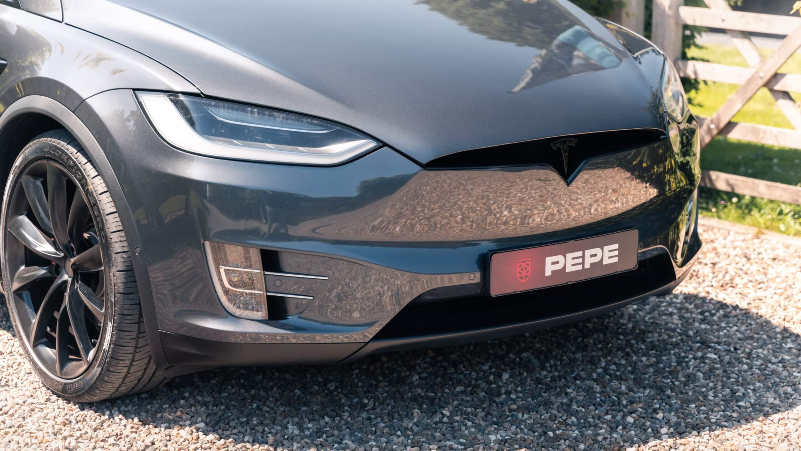 Betrouwbare en comfortabele Tesla bedrijfswagens voor zakelijke lease in Etten-Leur